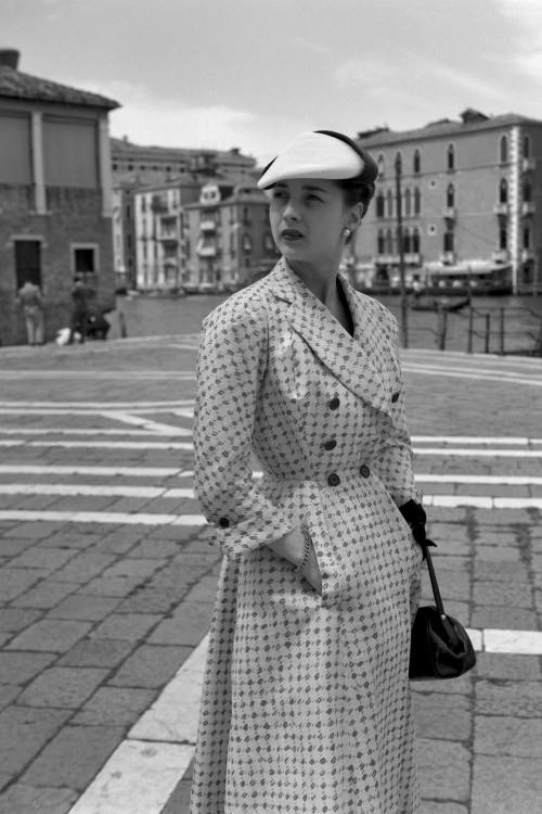 1950s chemise dress