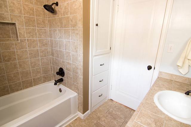 Small Main Bathroom Ideas Remodeled Master Bathrooms Ideas Small Master Bathroom Remodel Inspirational Bath Remodel Ideas Small Master Bath Remodeling Small