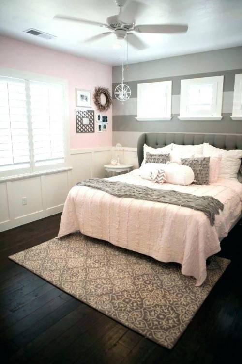 Photo of a contemporary bedroom in London