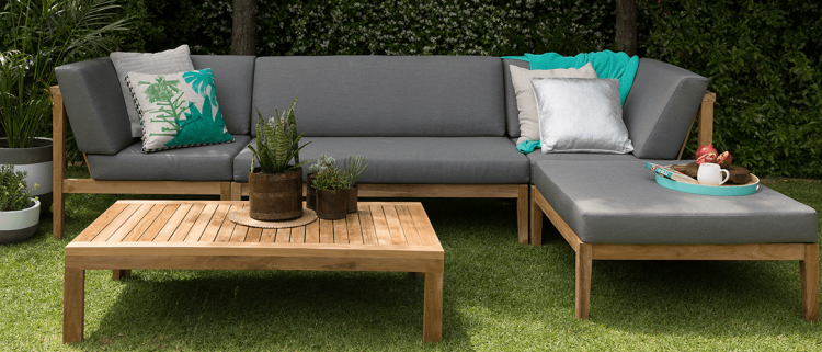 Alfresco areas and outdoor living spaces have grown incredibly popular  throughout Australia over the last ten years