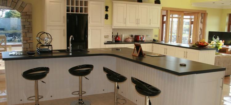 Kitchen respray in Dublin; photo of Kitchen respray in Rush Co