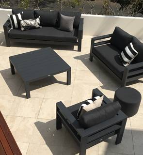 outdoor living room set