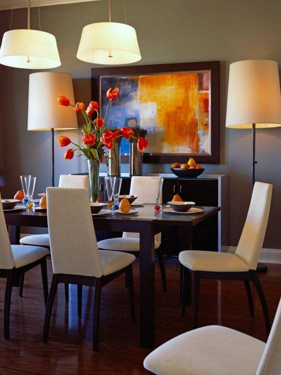 Yellow plays the lead role in this cheerful dining room [Design: Martha  O'