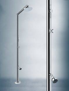 Scandvik Exterior Shower Box with Mixing Valve and Standard Sprayer