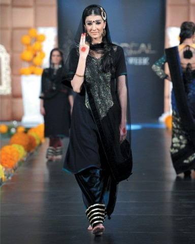 Pakistani fashion is influenced