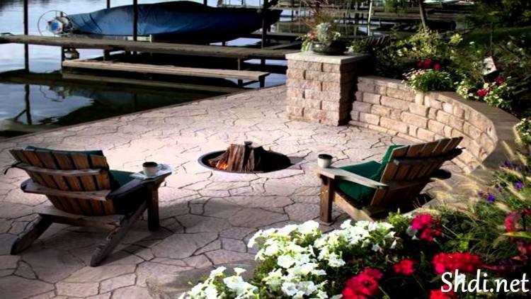 offers a variety of top quality landscape services in Kansas City and surrounding areas