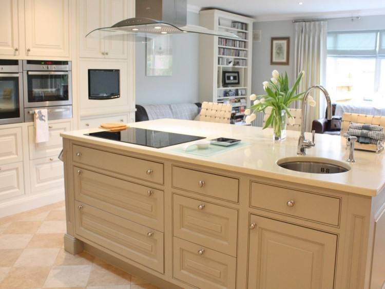 Bespoke #shakerkitchen in Wicklow, Ireland