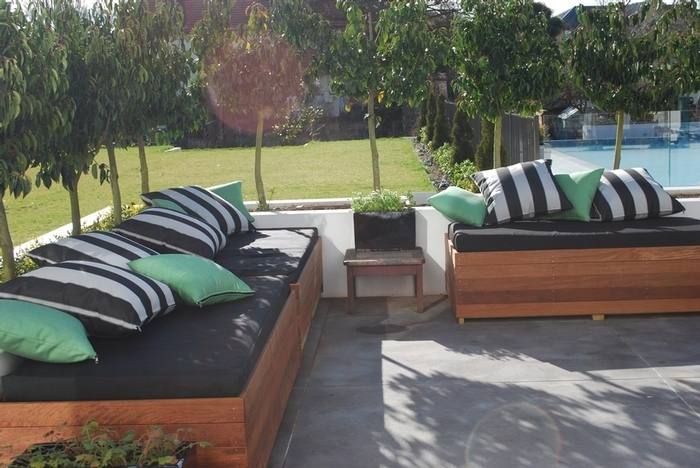 Most of your better outdoor cushions are upholstered in