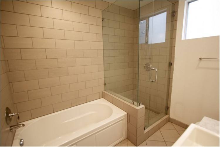 bathroom shower and tub designs modern bathtub shower combo home design tub shower combo bathroom modern