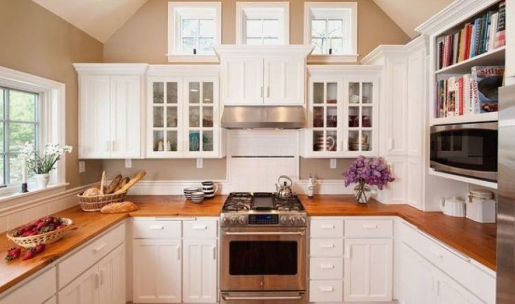 light grey kitchen cabinets