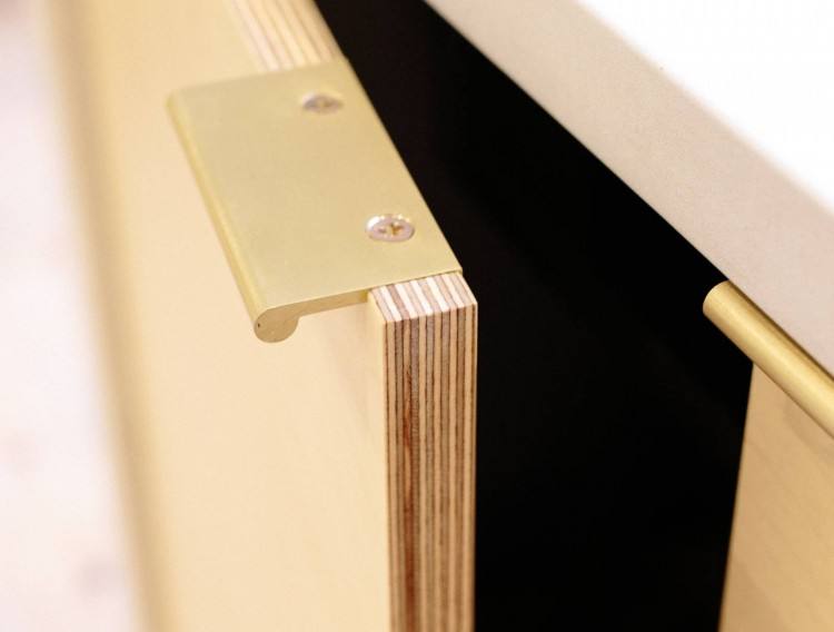 And gloss lacquered doors